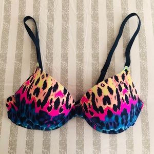 Victoria’s Secret bra